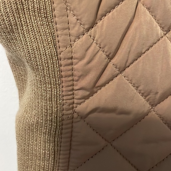 Zara Vest - Picture 5 of 6